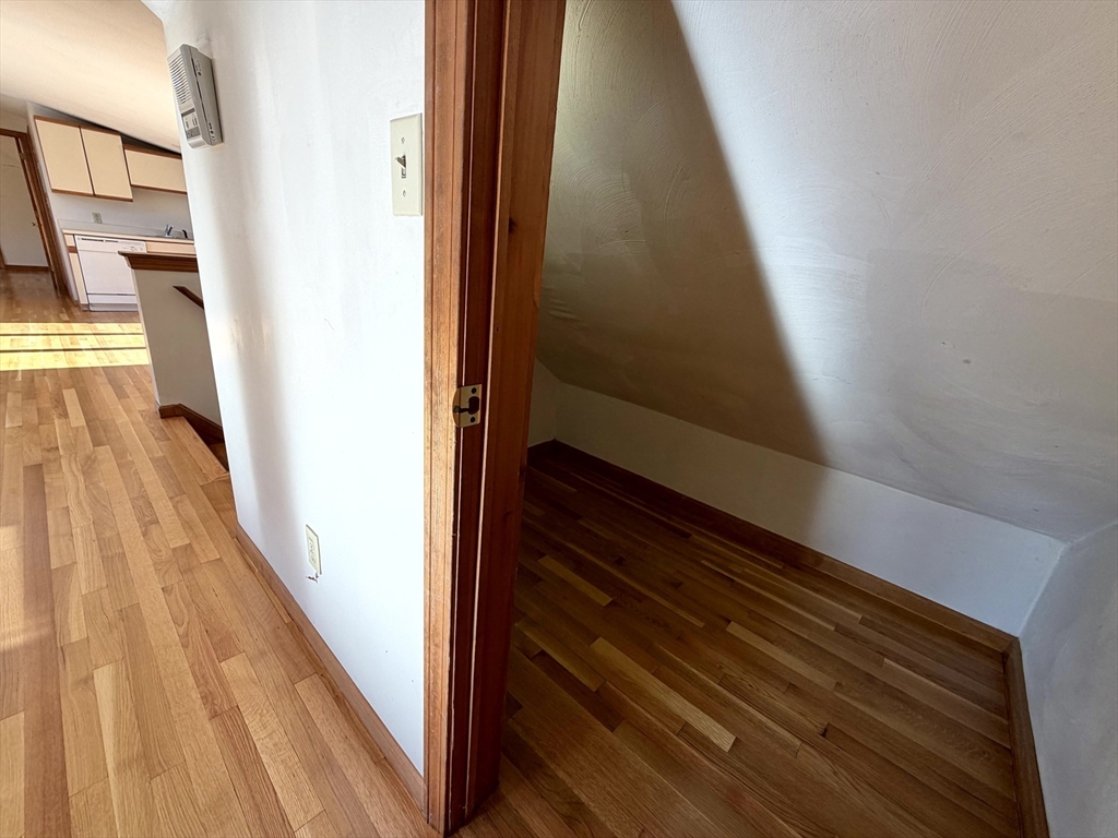 12 Keenan St # 3