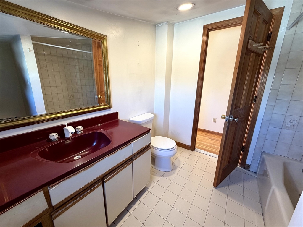 12 Keenan St # 3