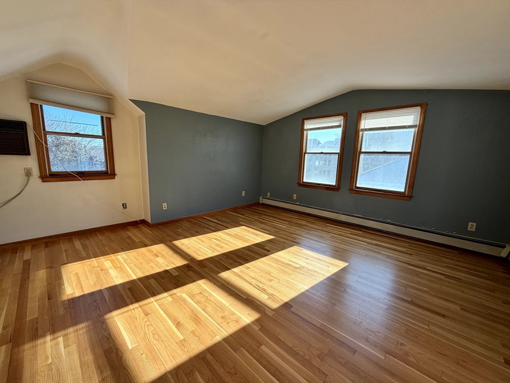 12 Keenan St # 3
