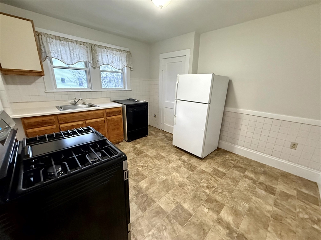 12 Keenan St # 2