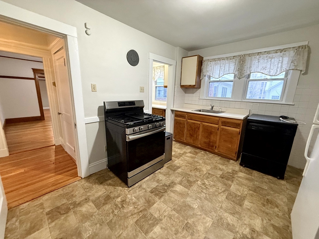 12 Keenan St # 2