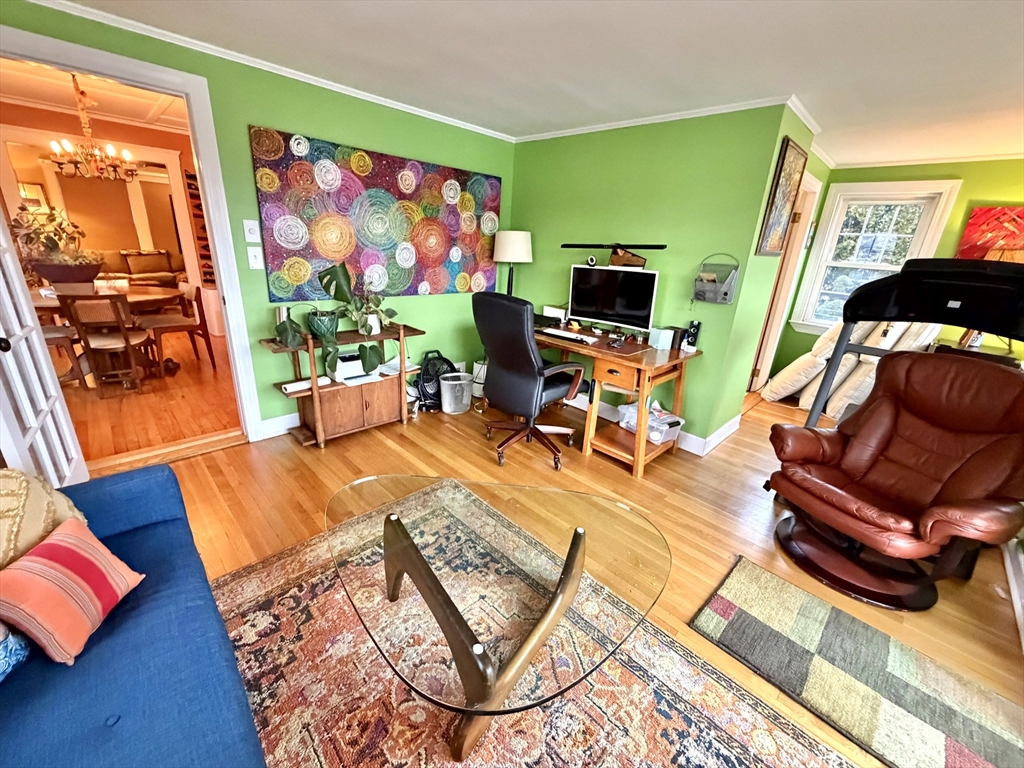 157 Riverview Ave Unit: FURNISHED