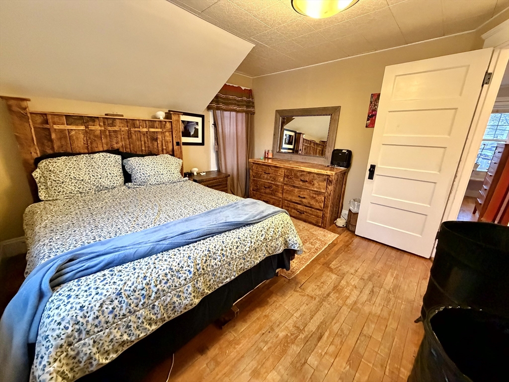 157 Riverview Ave Unit: FURNISHED