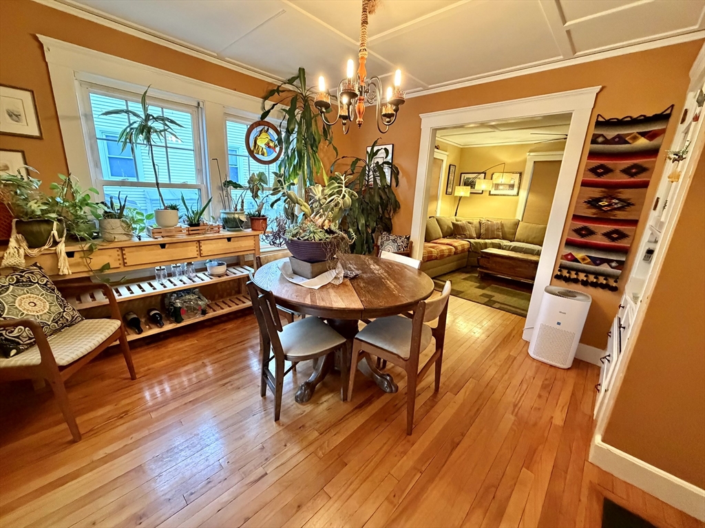 157 Riverview Ave Unit: FURNISHED