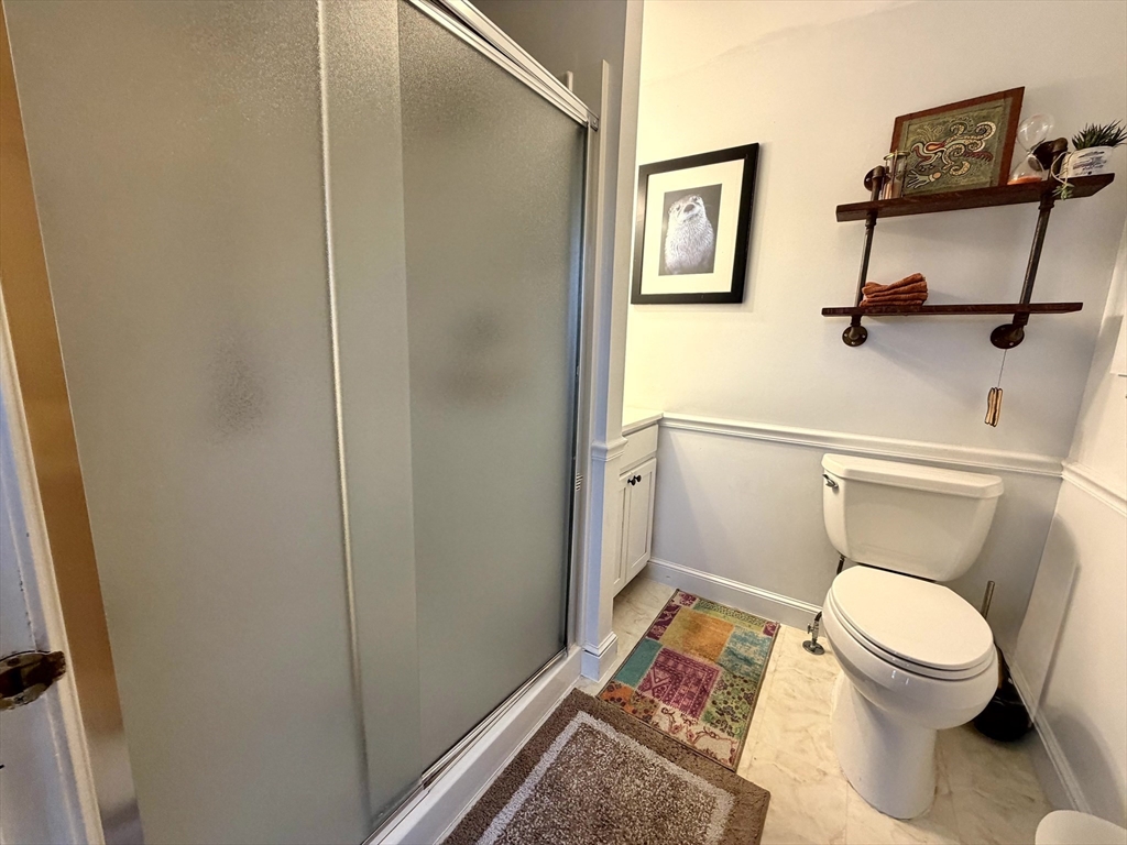 157 Riverview Ave Unit: FURNISHED