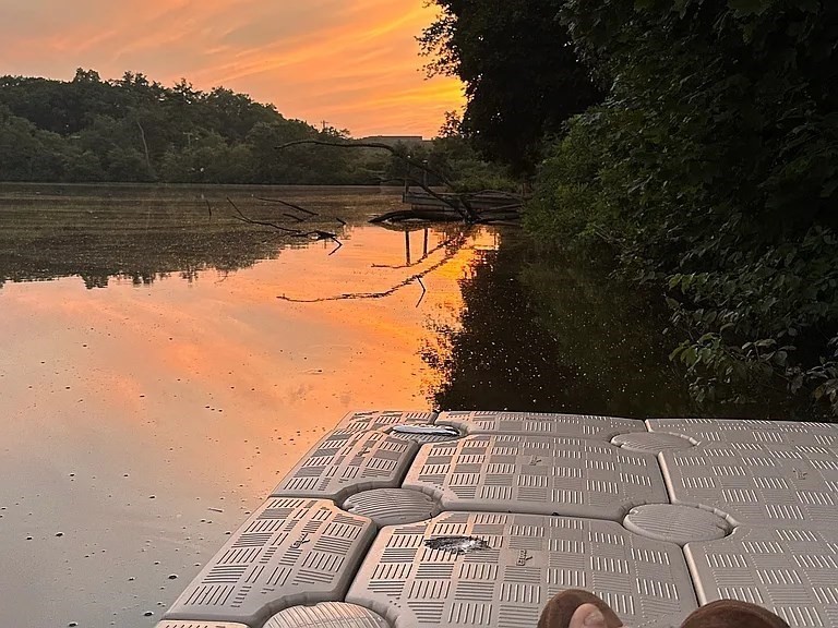 157 Riverview Ave Unit: FURNISHED