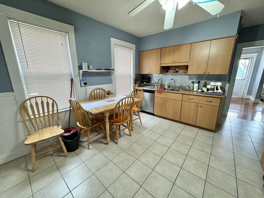 24 Olcott St # 1