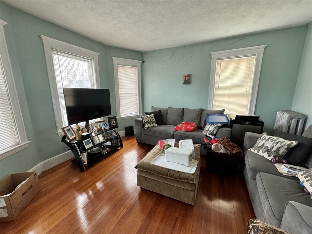 24 Olcott St # 1