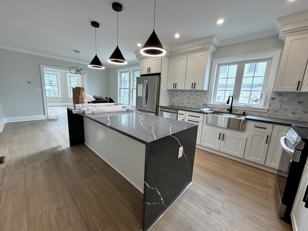 67 Jewett St # 1
