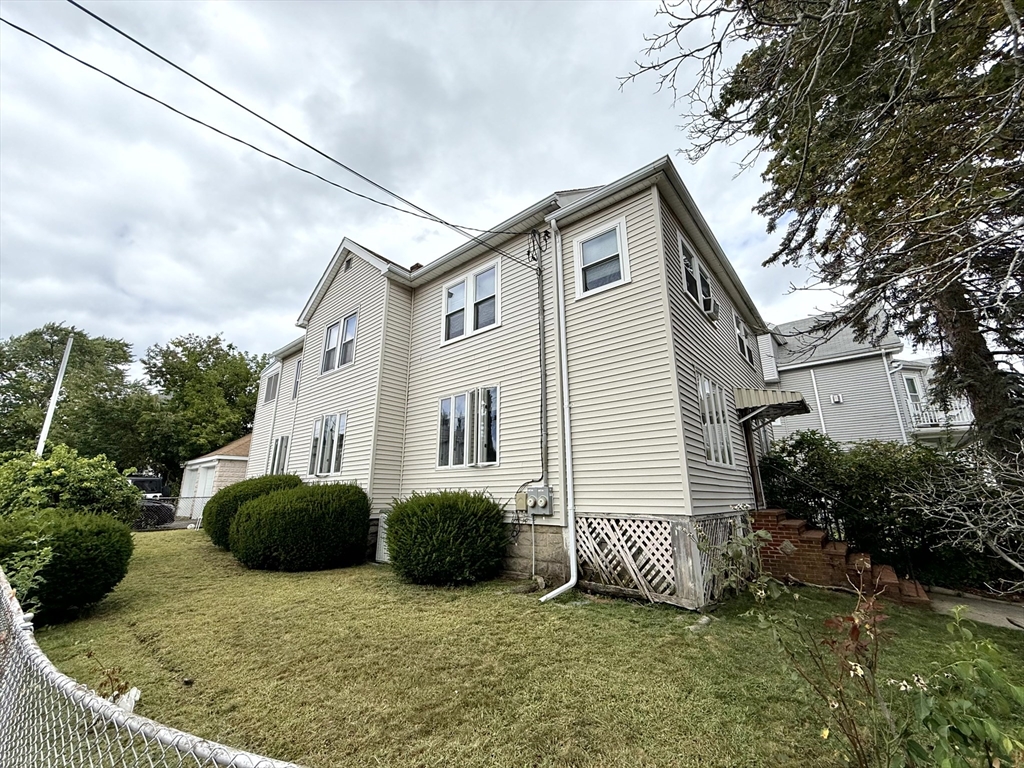 15 Putnam St # 1