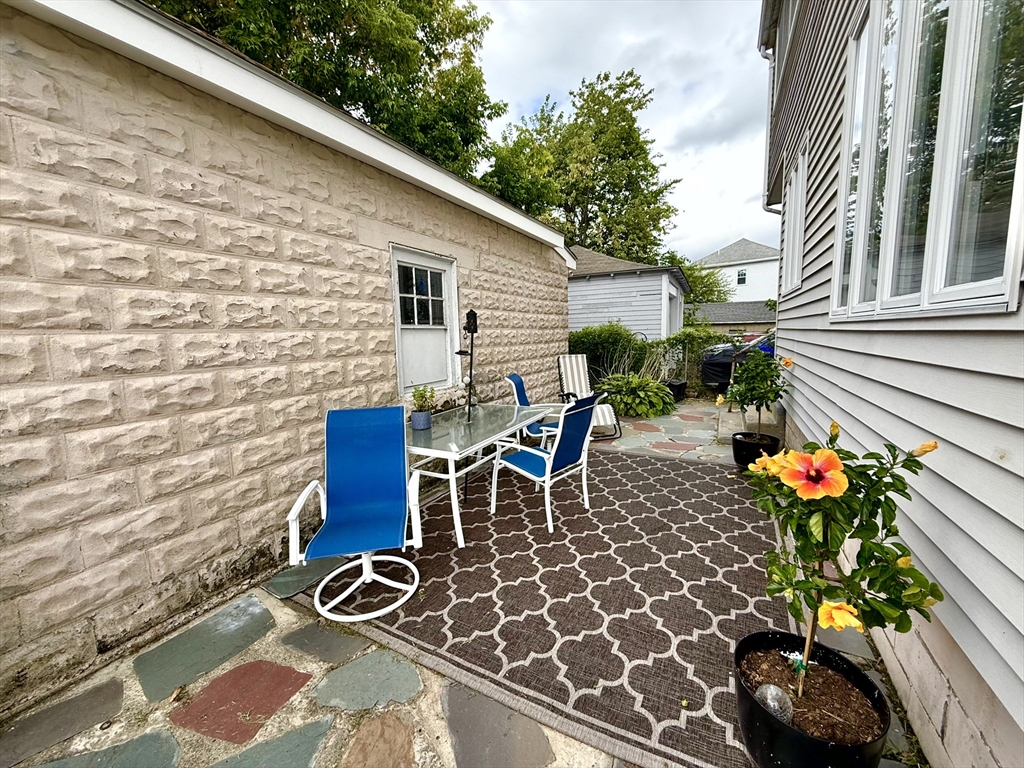 15 Putnam St # 1