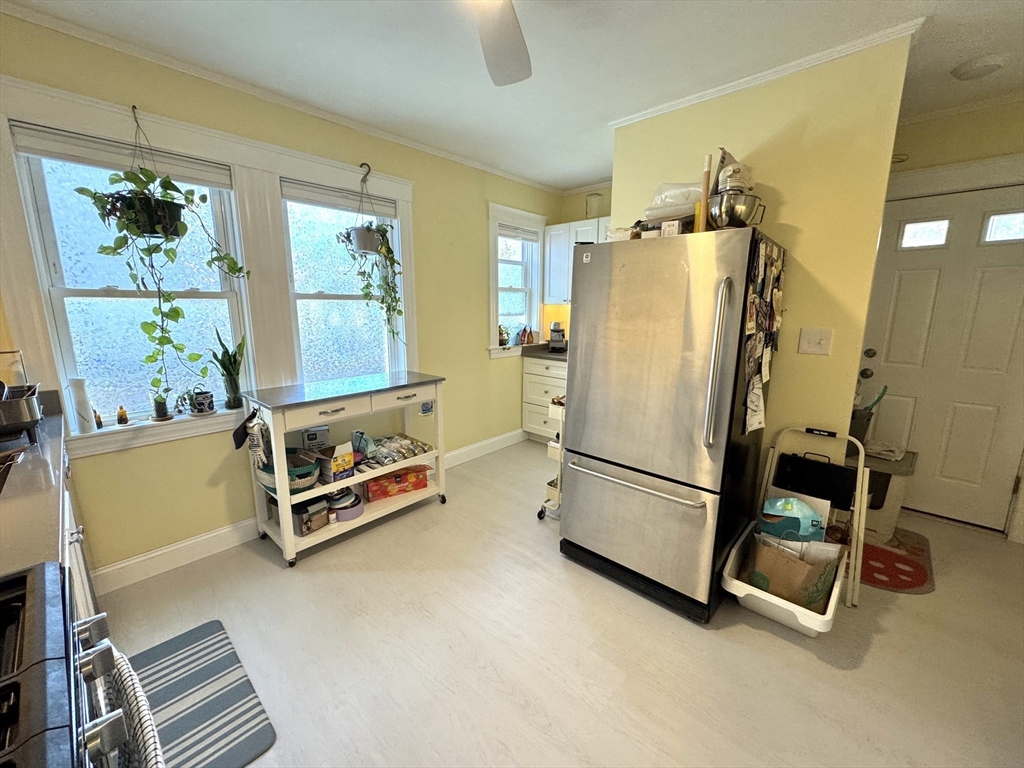 66 Marshall St # 1