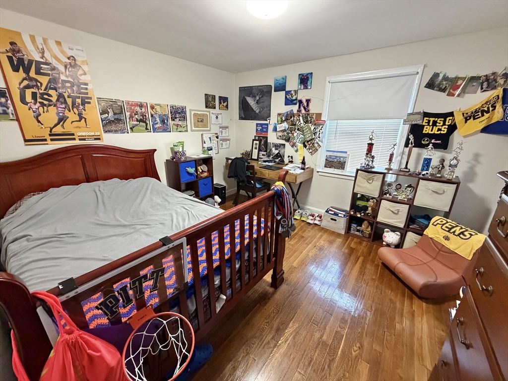 176 Upland Ave Unit: Single Fam