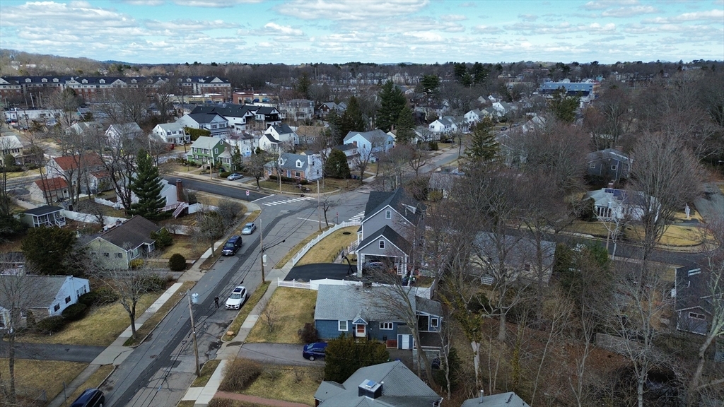 176 Upland Ave Unit: Single Fam