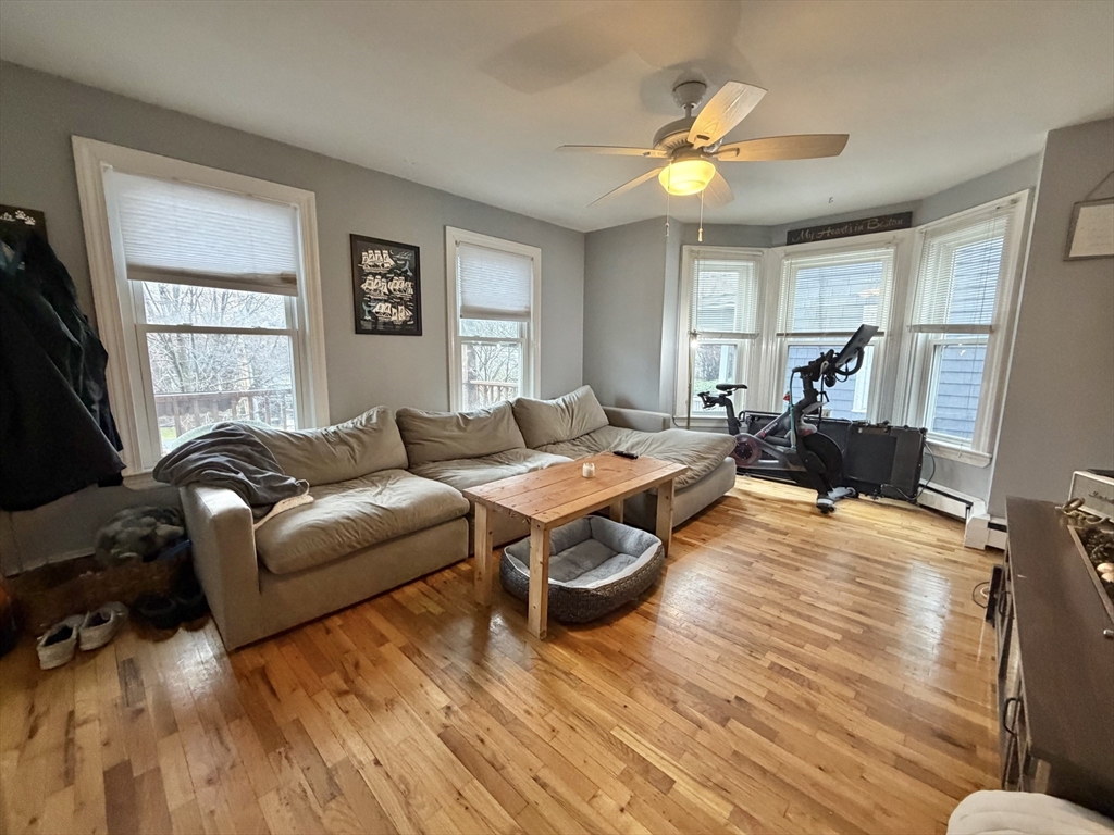 42 Court St # 1