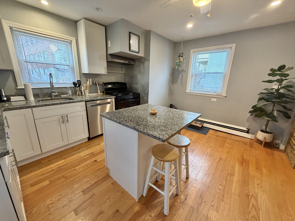 42 Court St # 1