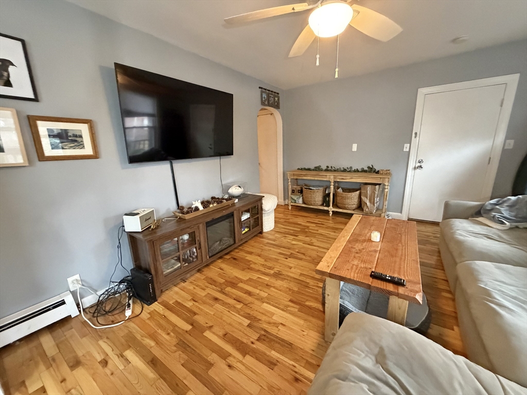 42 Court St # 1