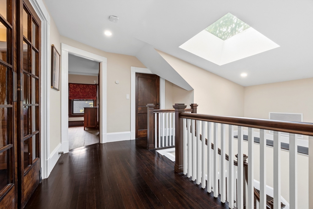 21 Clover St