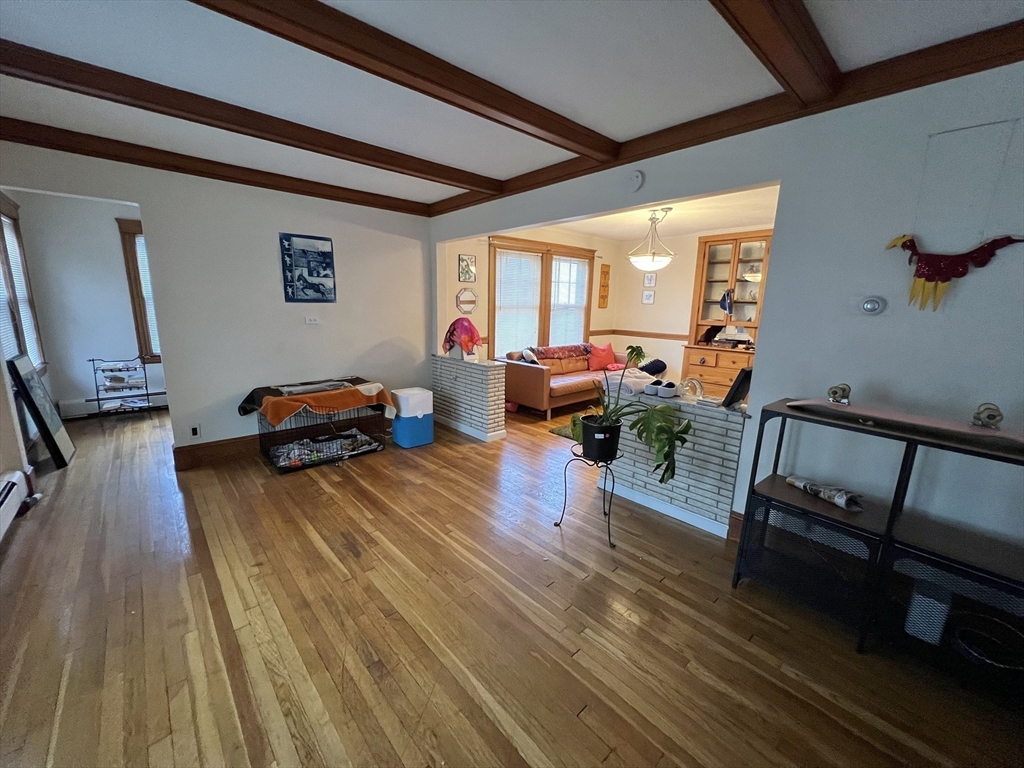 385 Arlington St # 1