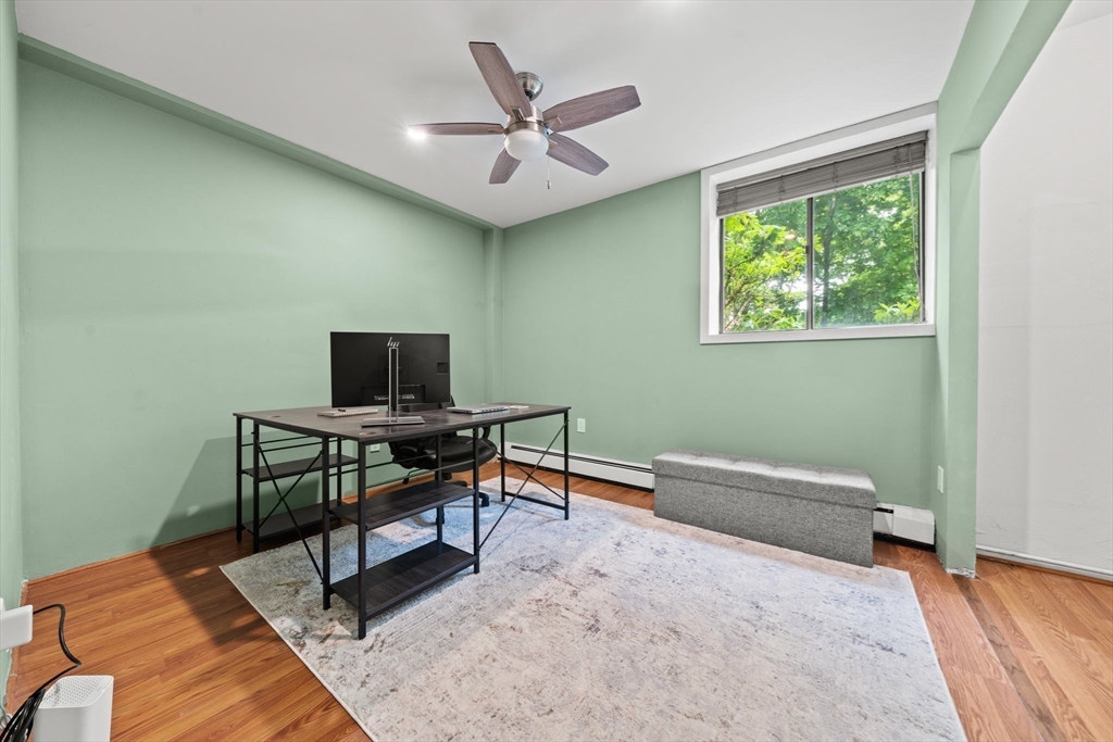 80 N Warren St # 32