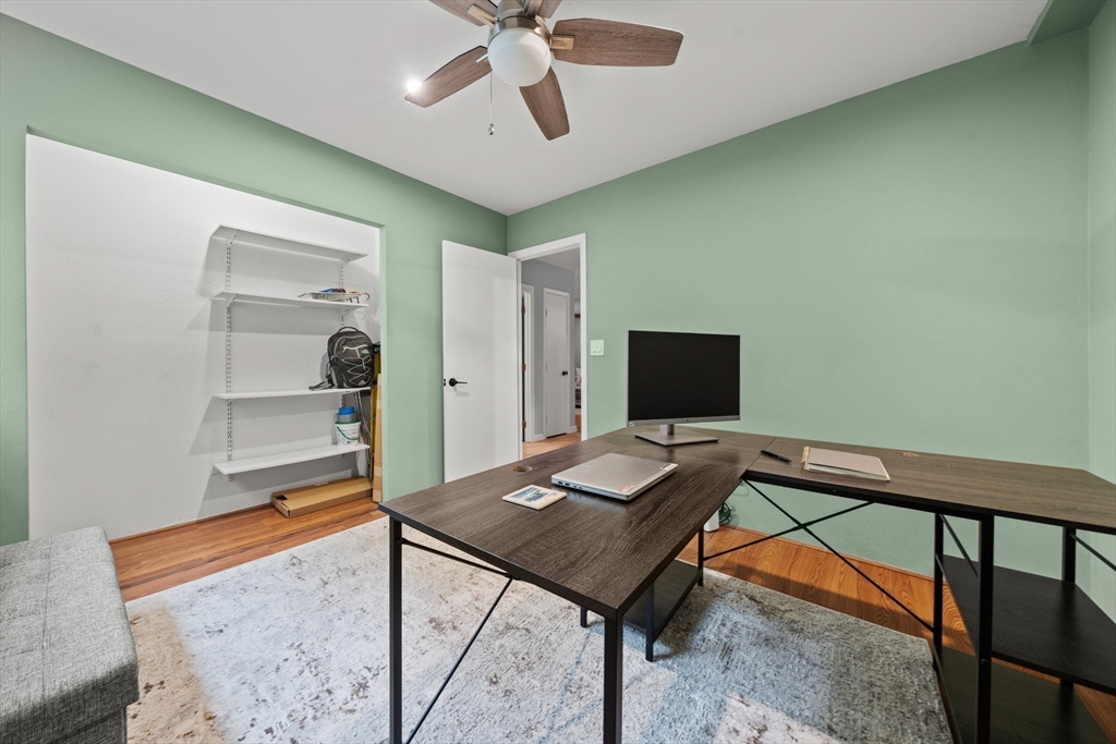 80 N Warren St # 32