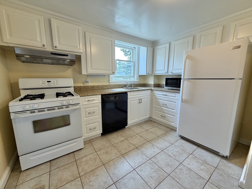 17 Hatfield Rd # 17