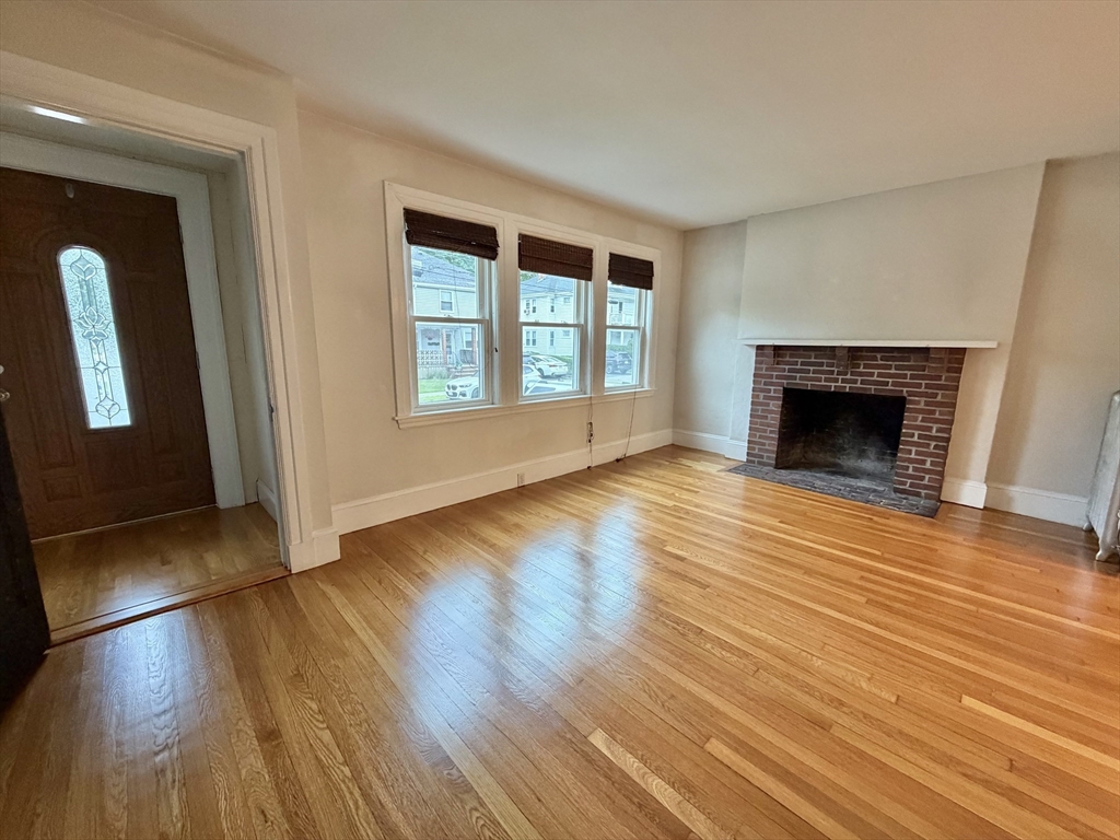 61 Newell Rd # 1
