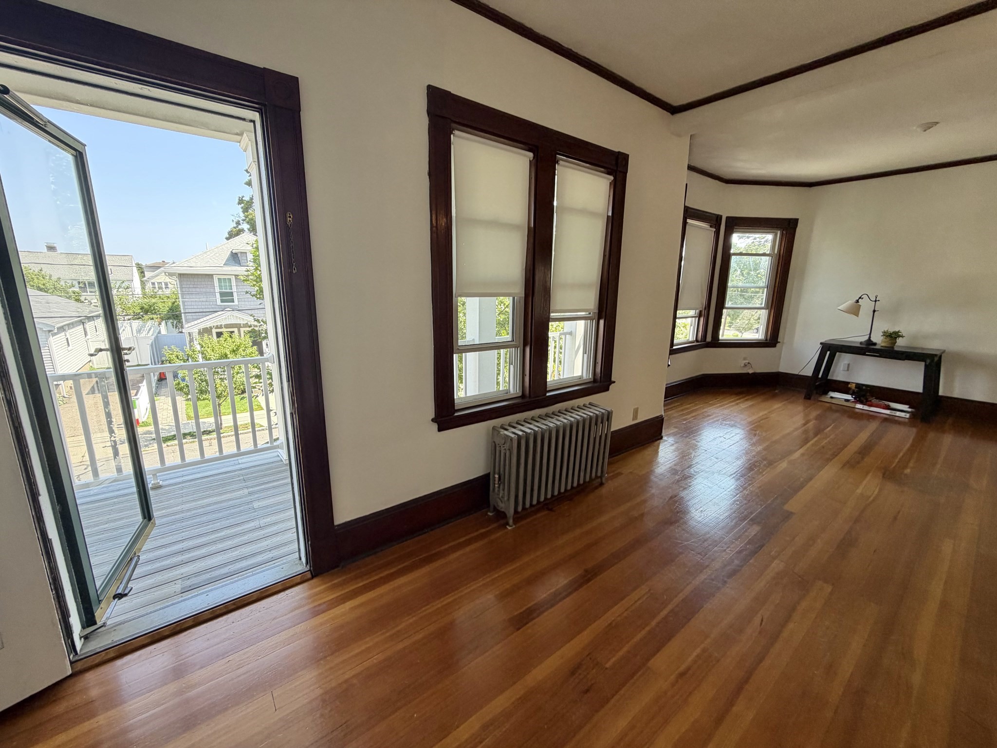 29 Woodrow Ave # 2
