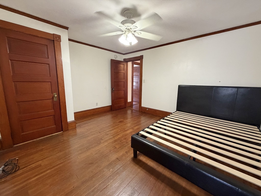 29 Woodrow Ave # 2