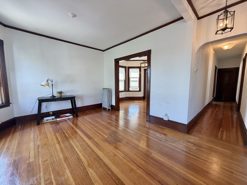 29 Woodrow Ave # 2