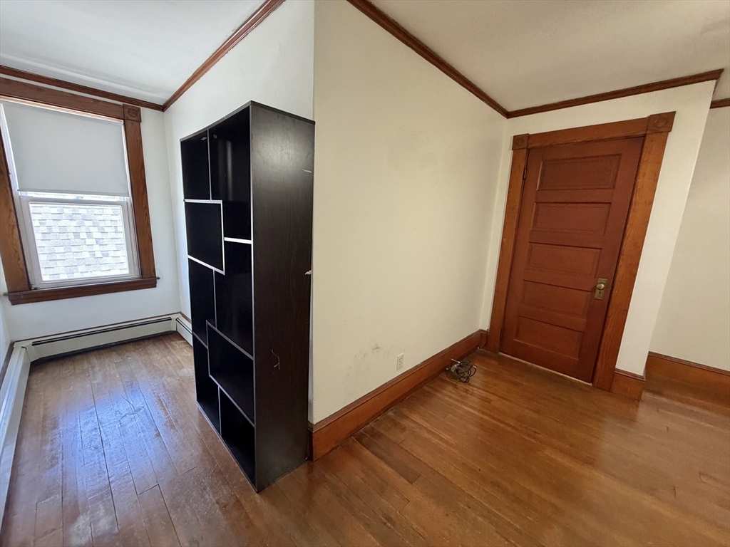 29 Woodrow Ave # 2