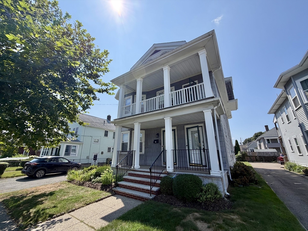 29 Woodrow Ave # 2