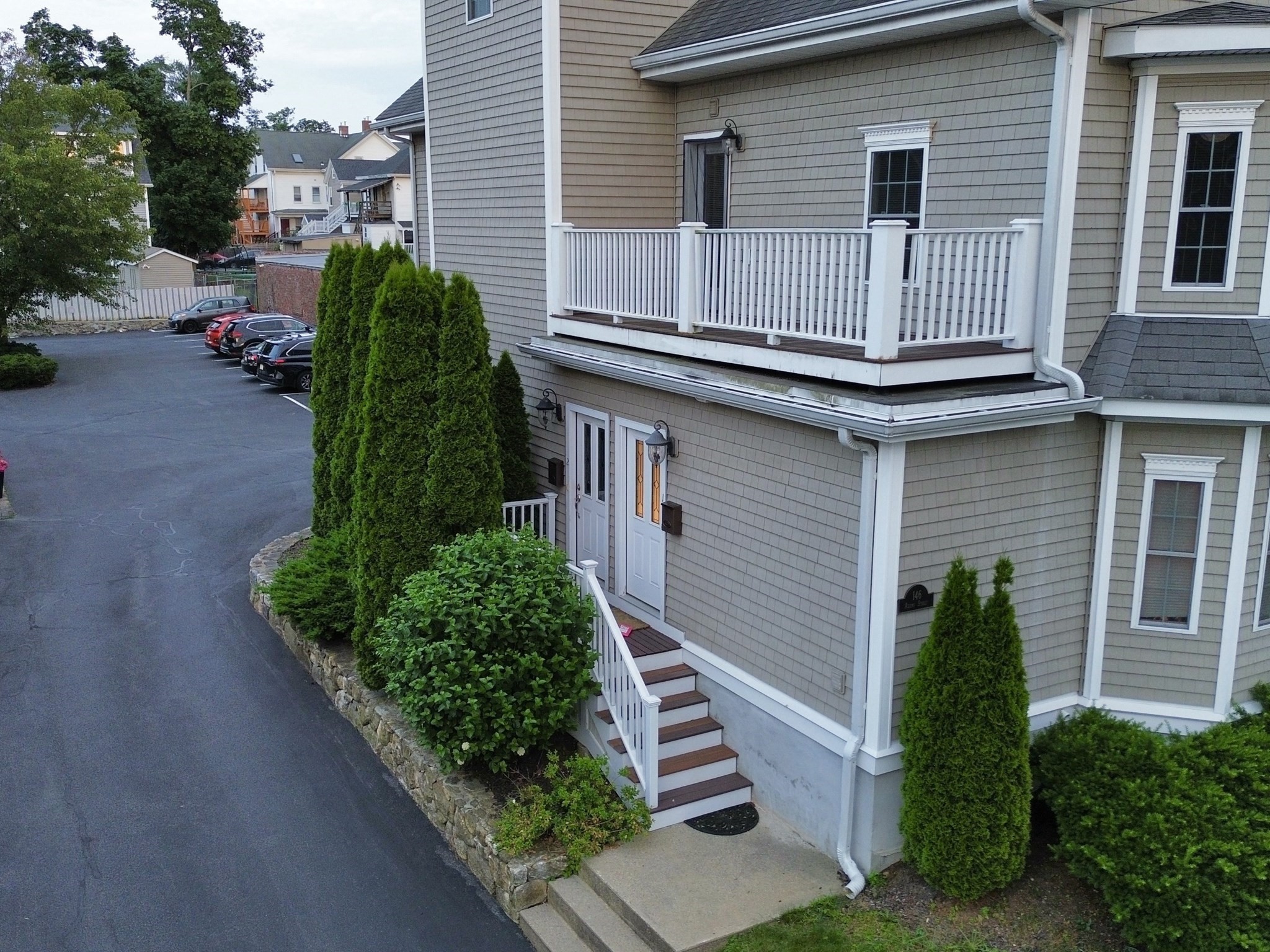 146 Adams St # 2