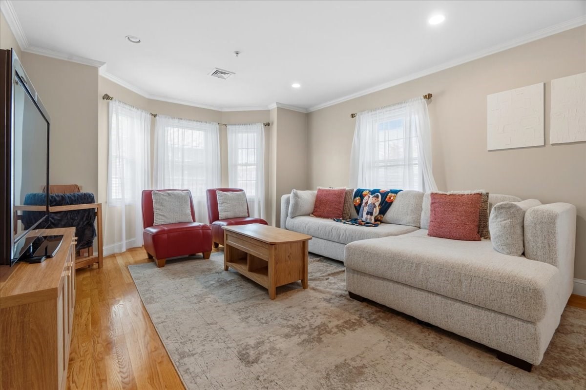 146 Adams Street # 2
