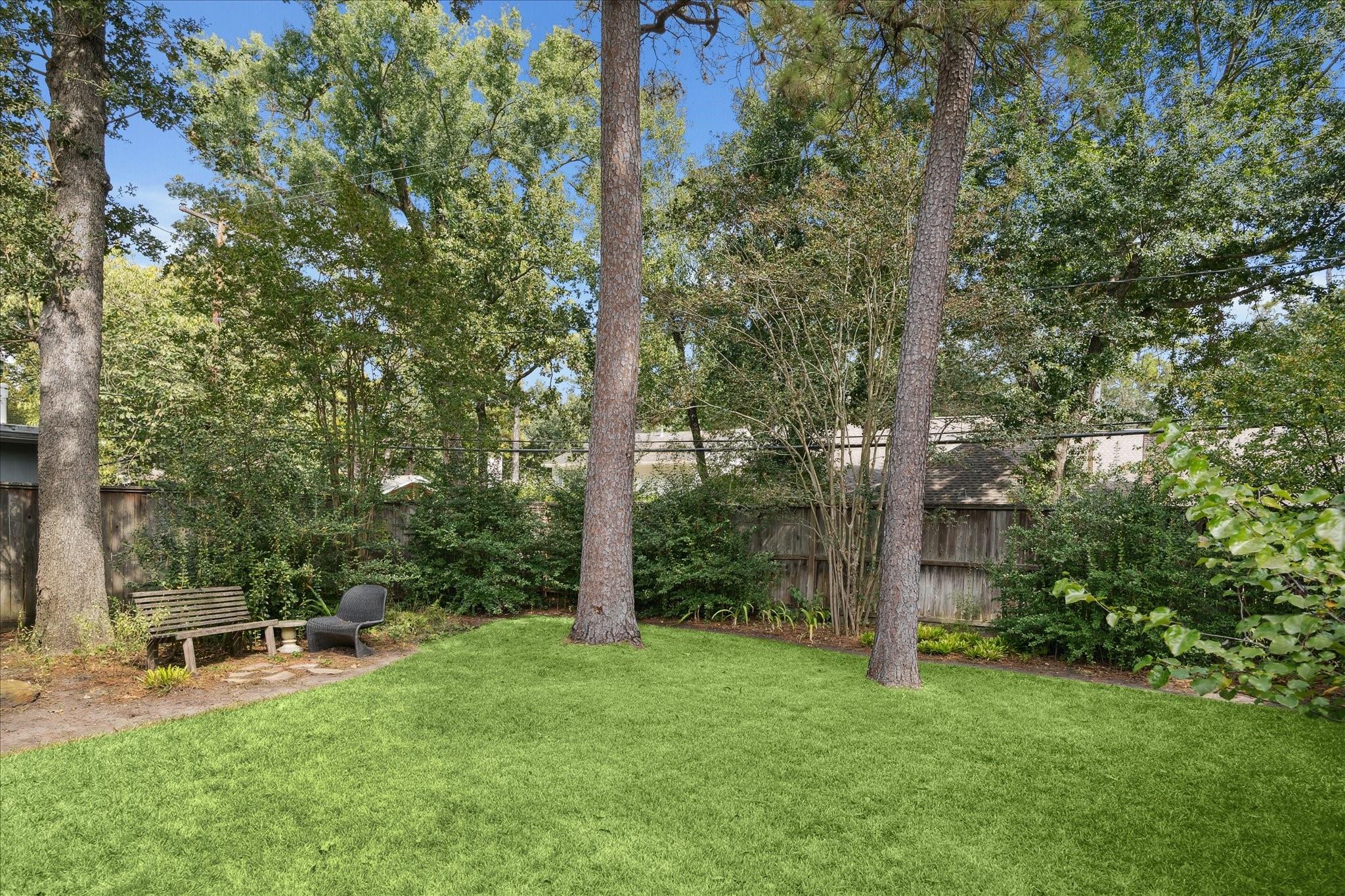 414 E Gaywood Drive, Houston