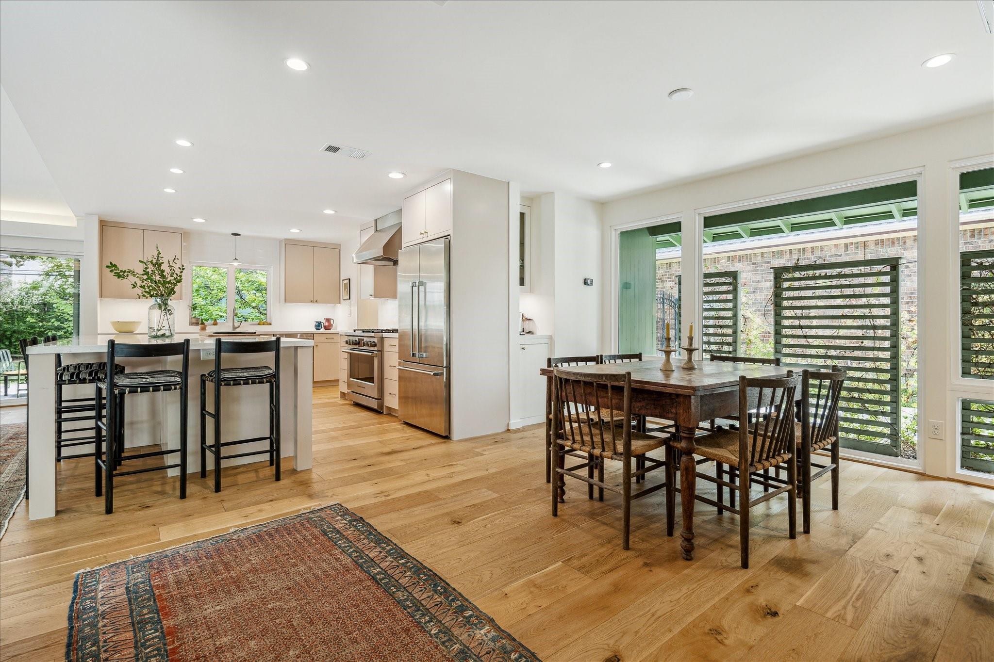 414 E Gaywood Drive, Houston