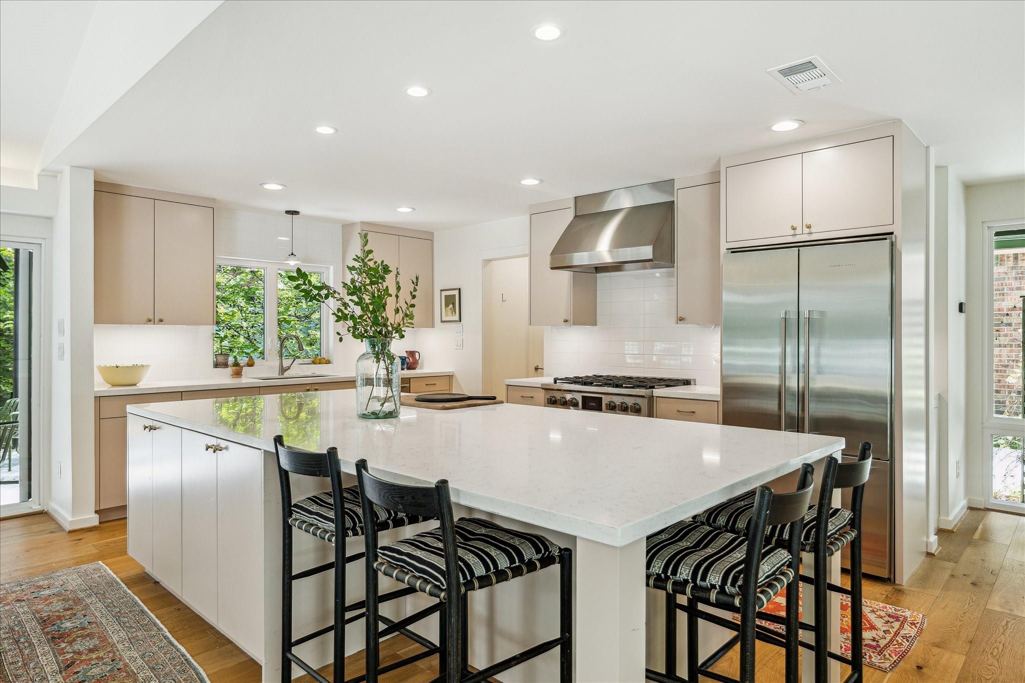 414 E Gaywood Drive, Houston