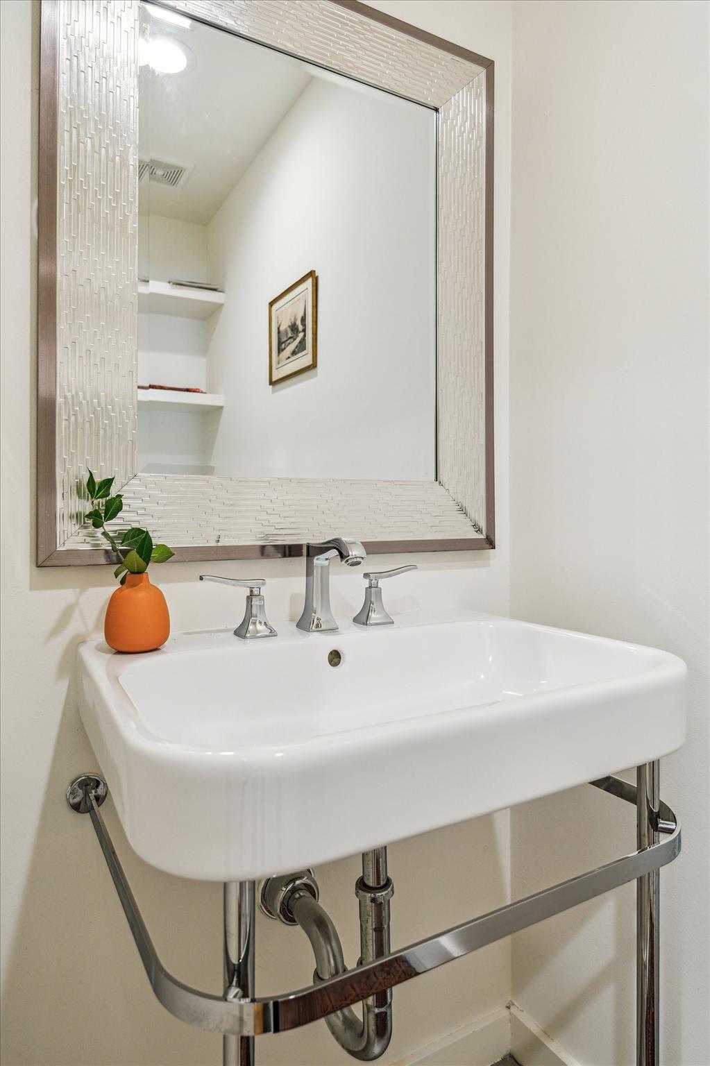 414 E Gaywood Drive, Houston