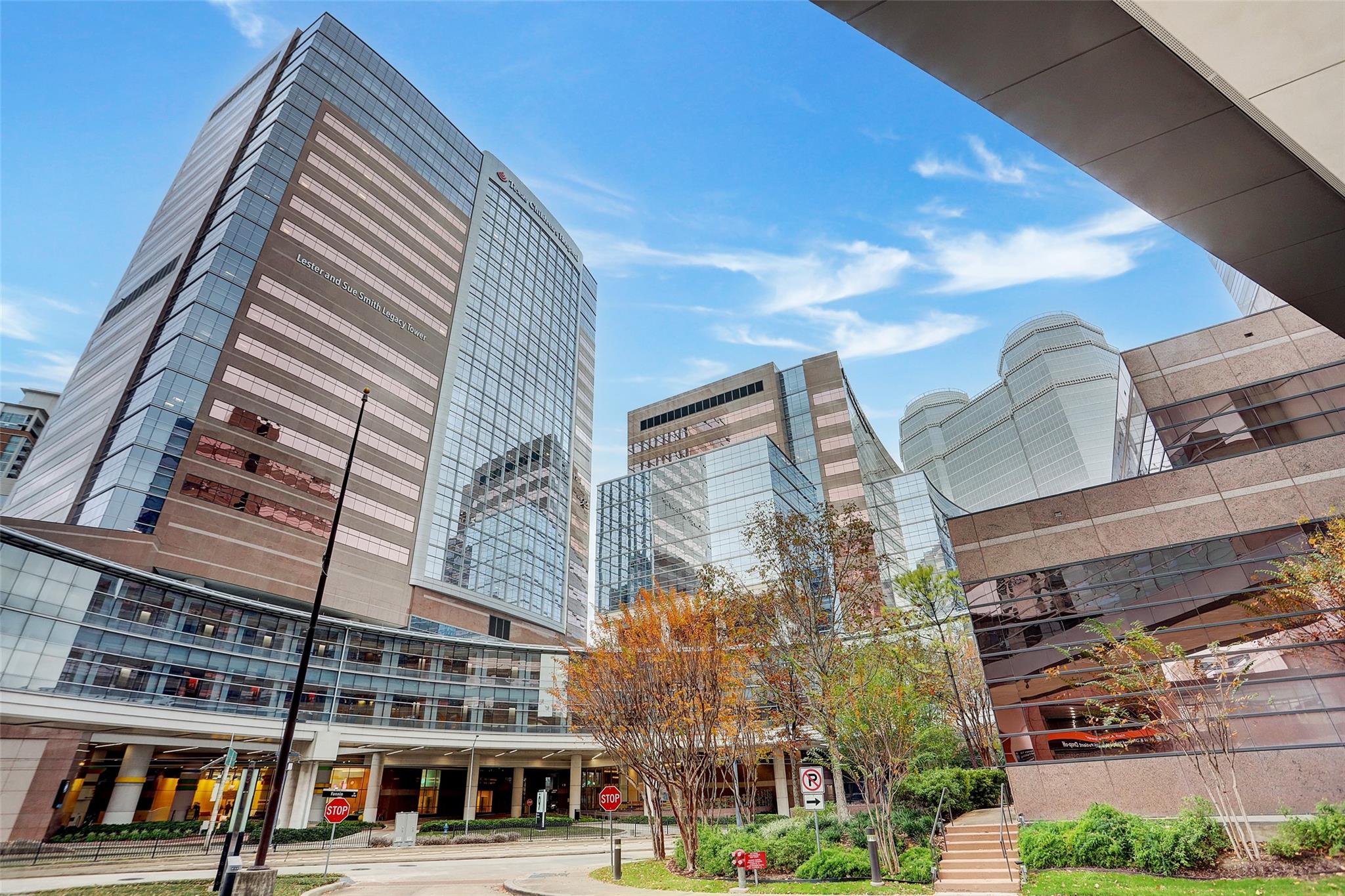 1114 Colonial Street