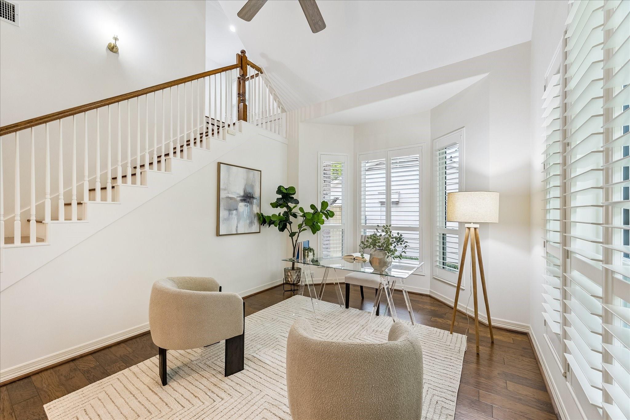 1114 Colonial Street