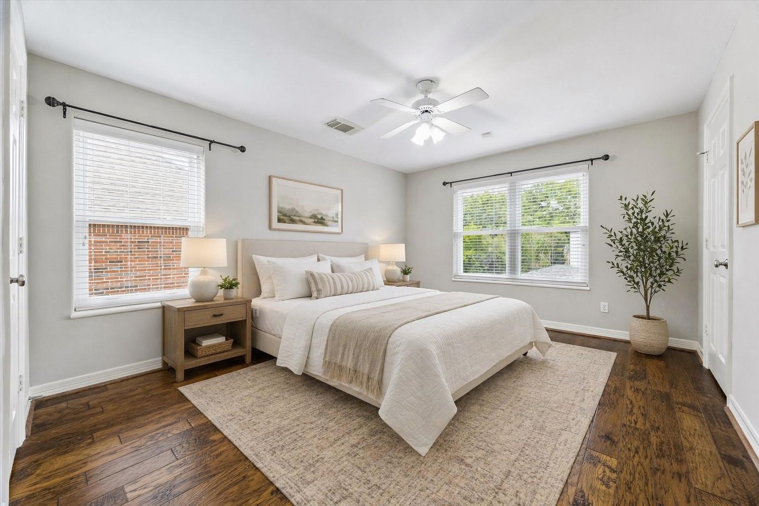 1114 Colonial Street