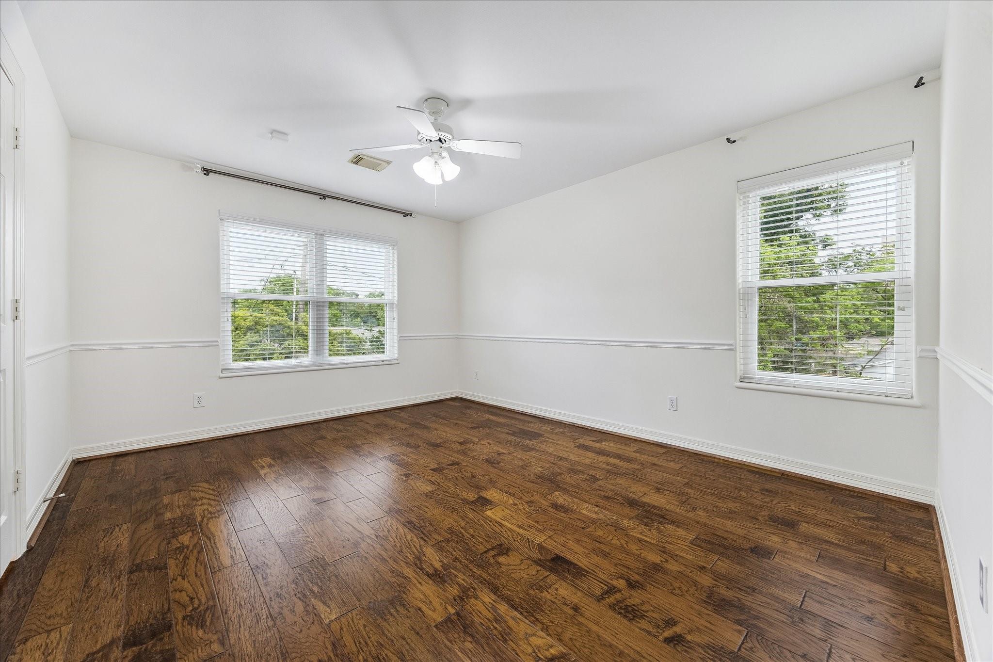 1114 Colonial Street