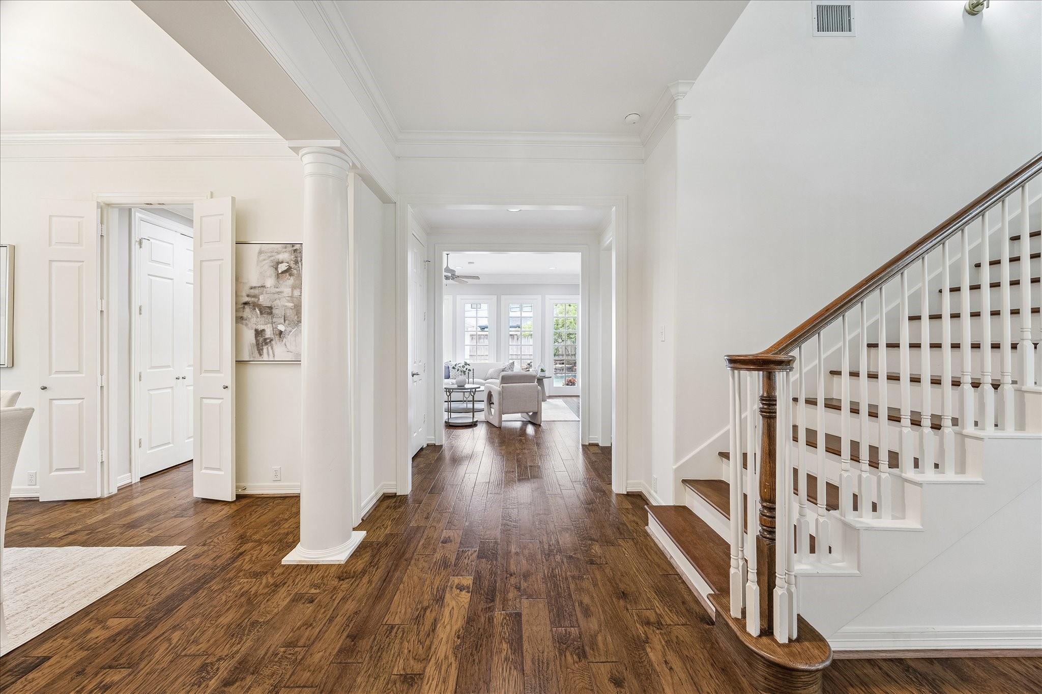 1114 Colonial Street