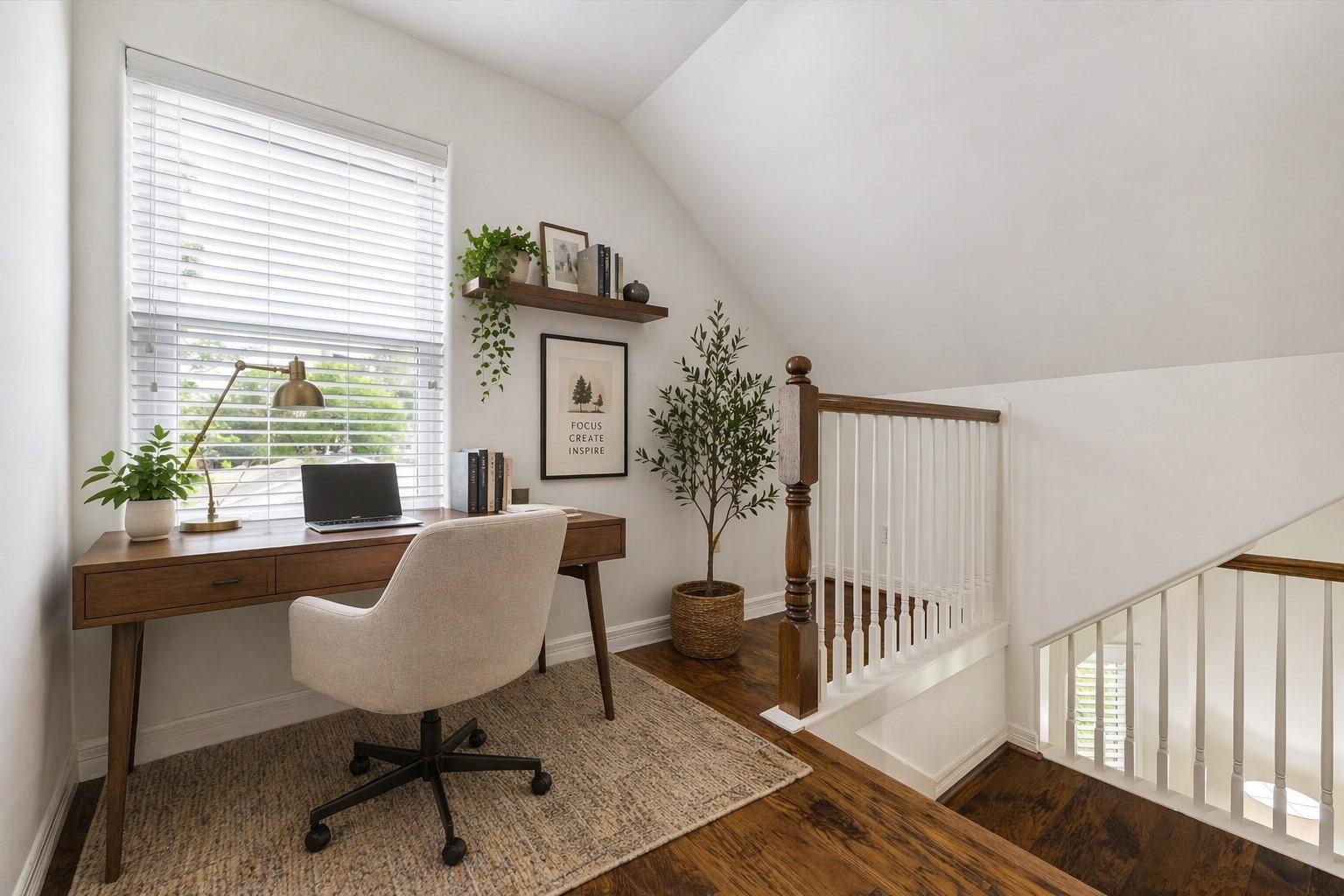 1114 Colonial Street