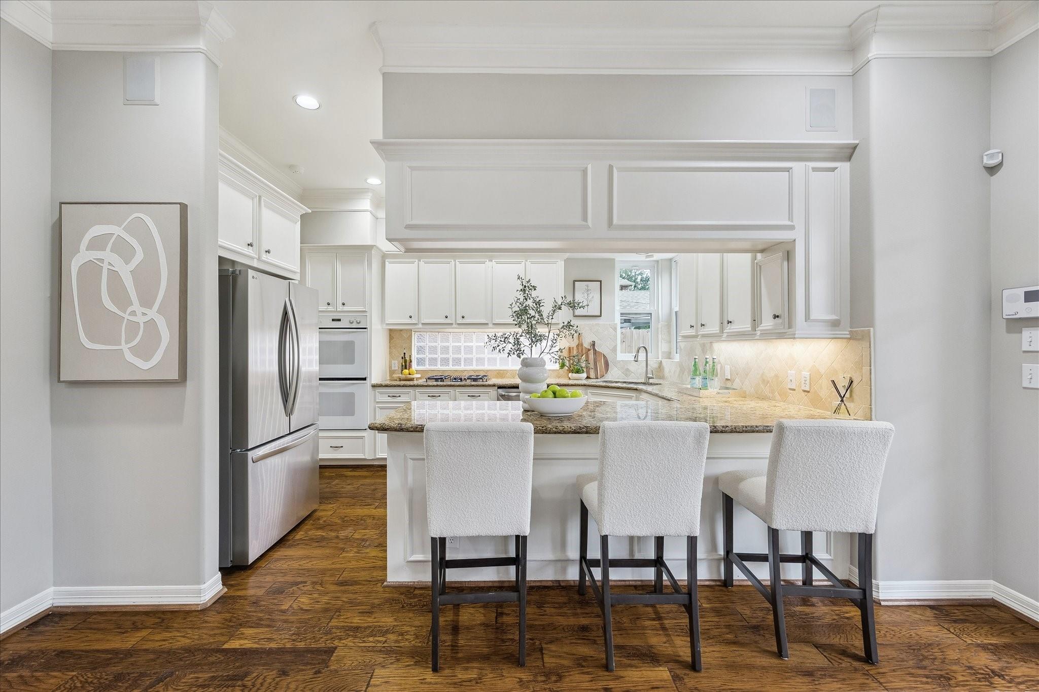 1114 Colonial Street