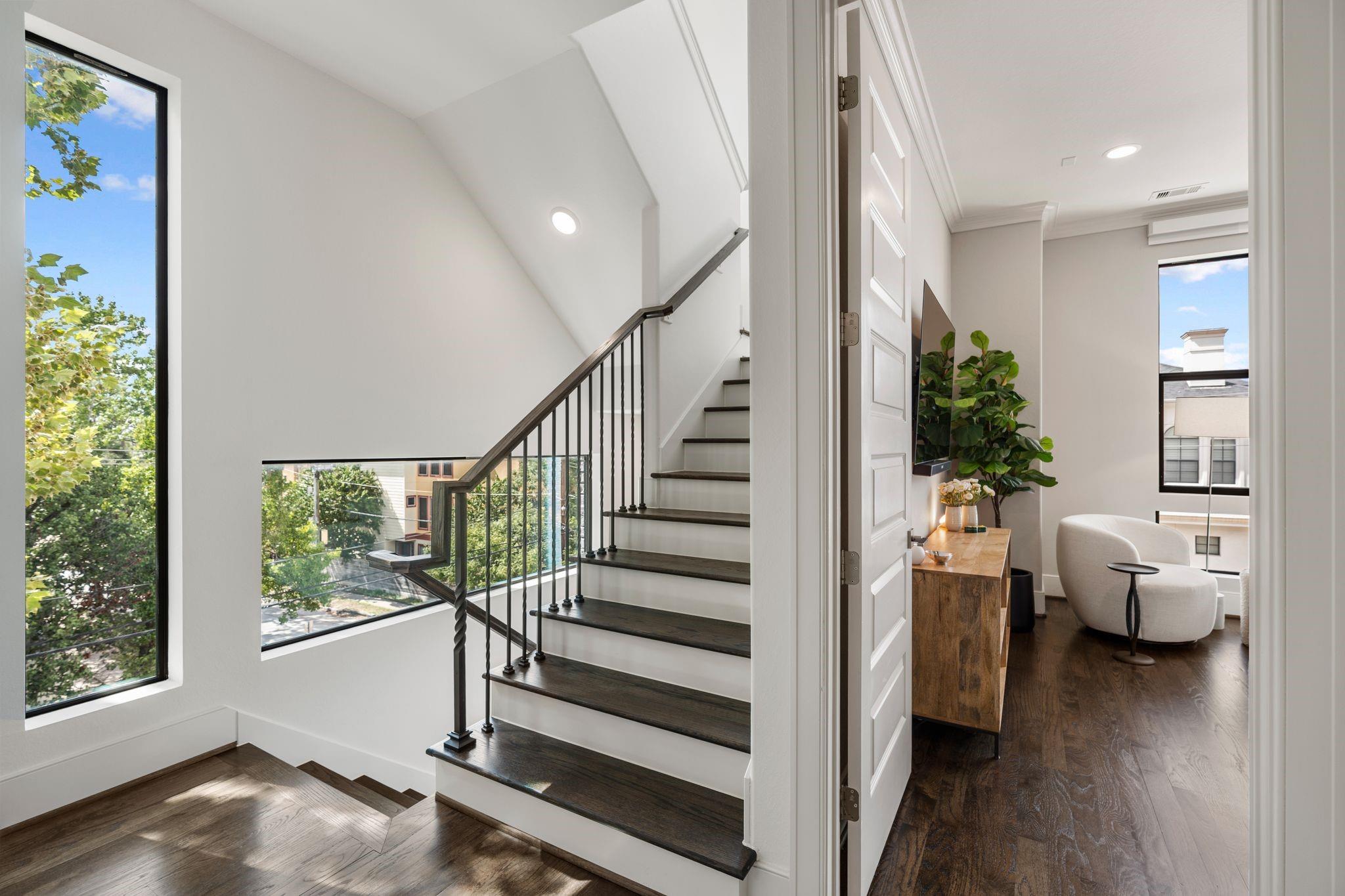 520 Knox Street