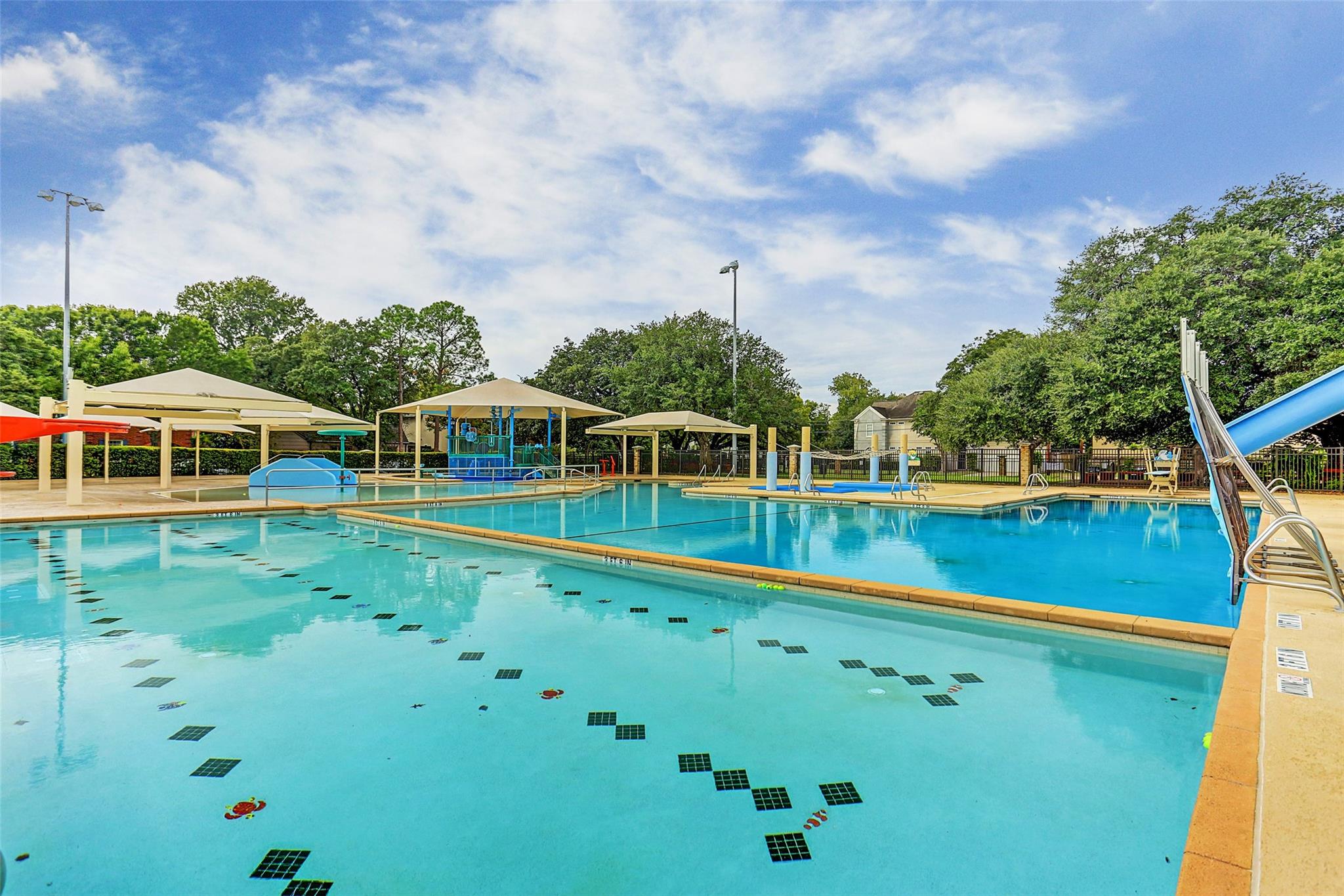 4025 Villanova Street