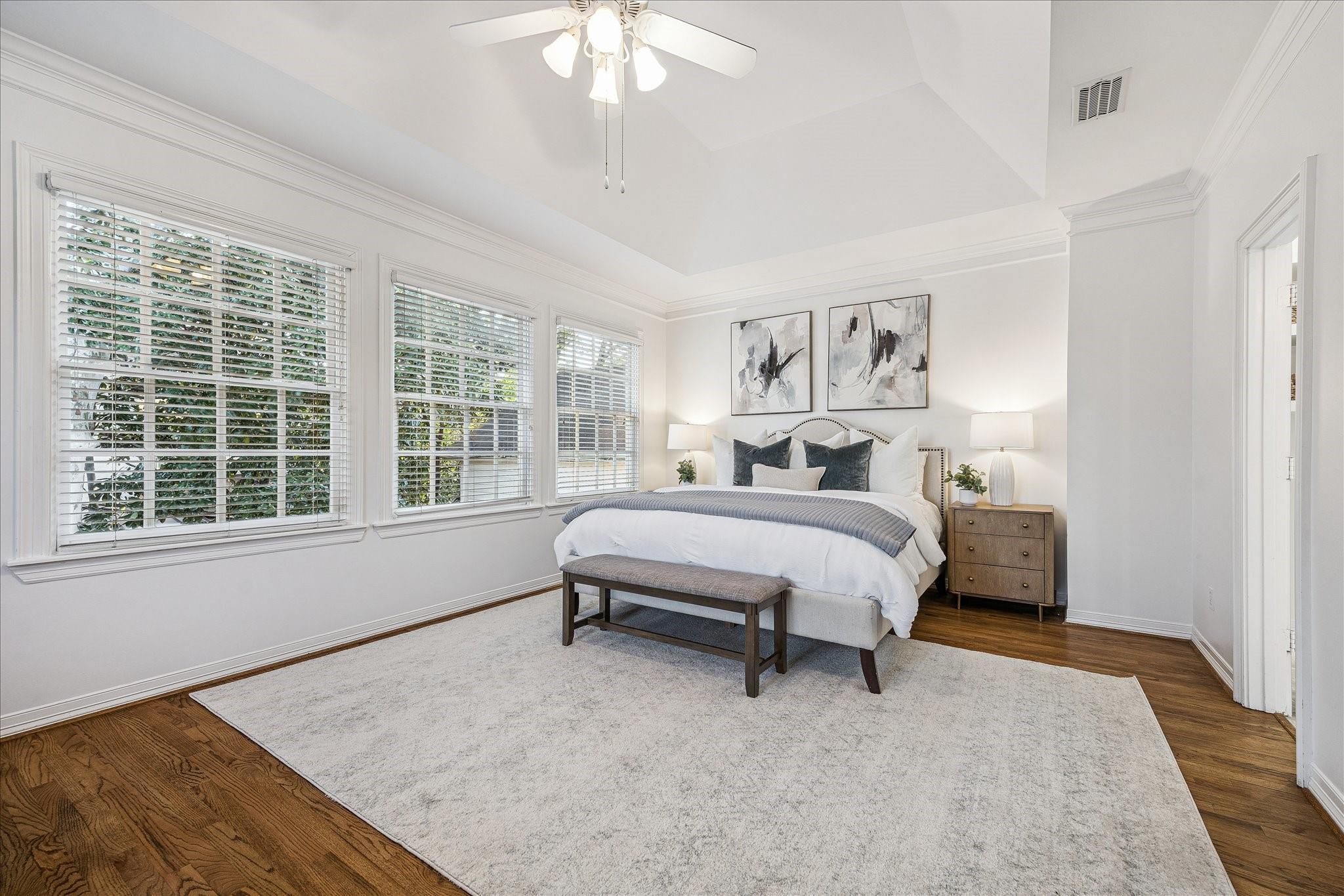 4025 Villanova Street