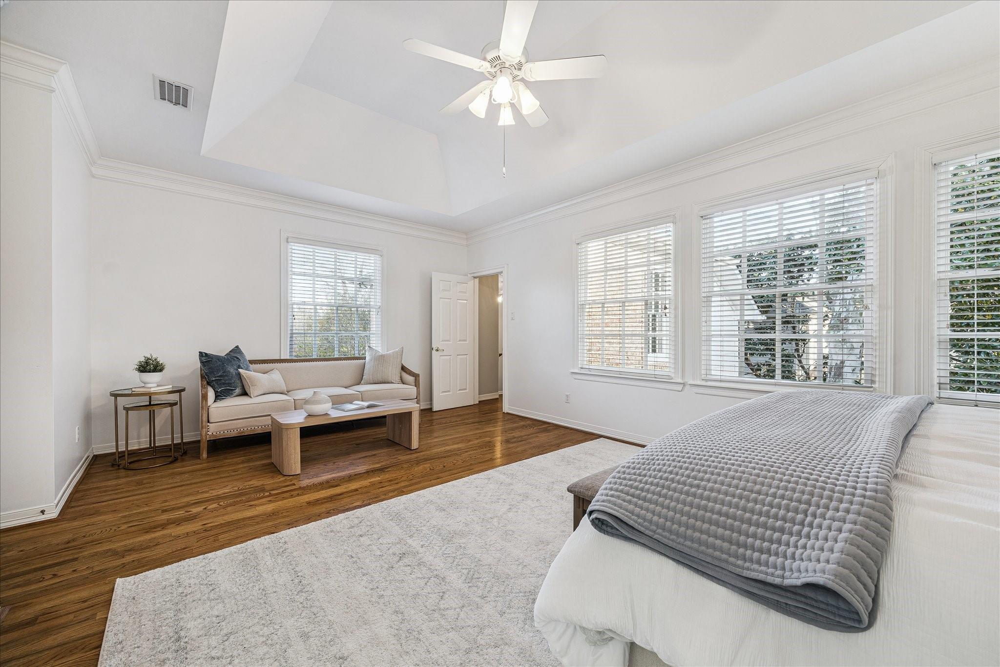 4025 Villanova Street