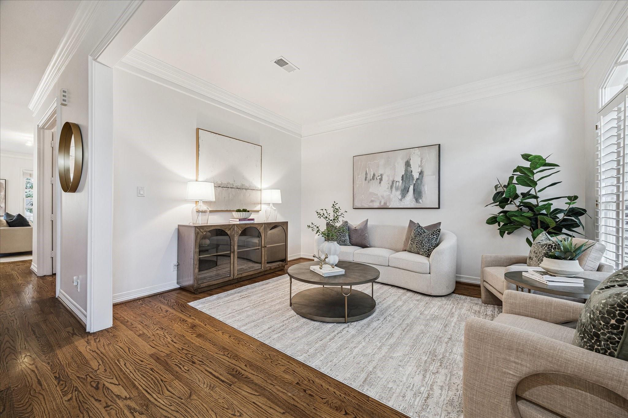 4025 Villanova Street